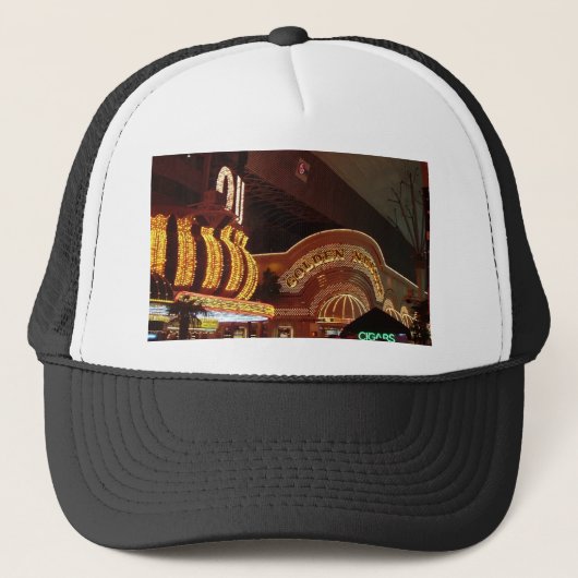 Golden Nugget Las Vegas Trucker Pet (Voorkant)