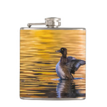 Golden oog op een gouden meer