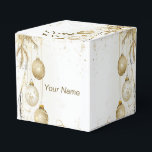 Golden Ornament Kerstfeest Elegant Bedankdoosjes<br><div class="desc">Golden Ornament kerstfeest Elegante fastboxen. Uniek,  mooi,  stijlvol design. Makkelijk te personaliseren. Lettertypestijl,  -grootte en -kleuren kunnen worden gewijzigd. Overeenkomende objecten beschikbaar.</div>