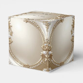 Golden Ornate Frame with Pearls Favor Box Bedankdoosjes (Achterkant)