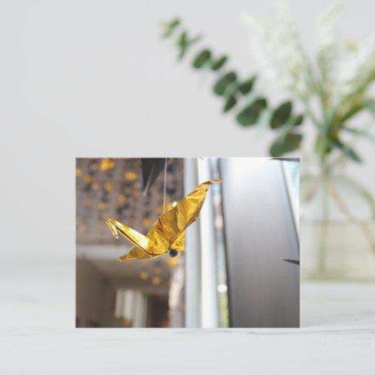 Golden Paper Crane Briefkaart (Staand voorkant)