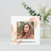 Golden Peach Waterverf Floral Afstuderen Kaart (Staand voorkant)