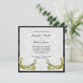 Golden Peacock over de uitnodiging voor het huweli (Staand voorkant)