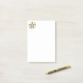 Golden pentagram post-it® notes (Op bureau)