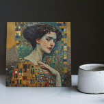 Golden Phase Gustav Klimt Mosaic Edwardian Woman C Tegeltje<br><div class="desc">Deze mooie keramische tegel kenmerkt een kunstwerk geïnspireerd door de 'gouden fase' van Gustav Klimt, waarin een vrouw uit het Edwardiaanse tijdperk wordt afgebeeld. In deze periode was Klimt gefascineerd door Byzantijnse mozaïeken en ontwikkelde hij zijn mozaïektechniek met gouden bladeren en levendige kleuren. Deze kunst brengt hulde aan Klimt's innovatieve...</div>