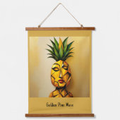 Golden Pine Muse - Pineapple Empire Designs Hangend Wandkleed (Voorkant)