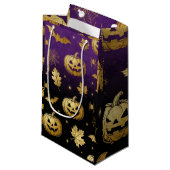 Golden Pumpkin Glow – Elegant Halloween Gift Bag  Klein Cadeauzakje (Voorkant Gekanteld)
