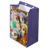 Golden Puppies Trick of Treating Medium Cadeauzakje (Voorkant Gekanteld)