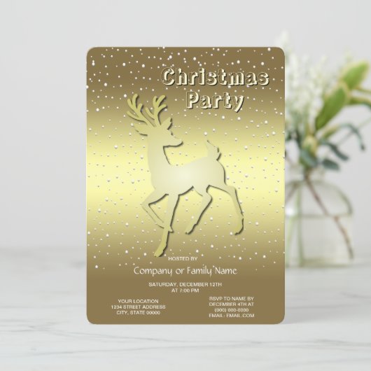 Golden Reindeer Snowy Holiday Party Invitation Kaart (Staand voorkant)