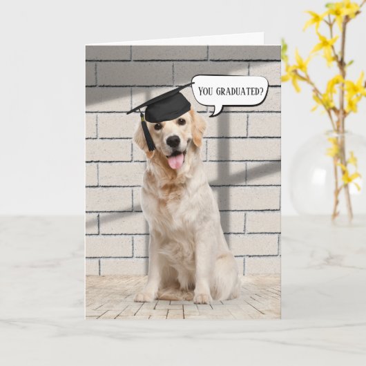 Golden Retriever Afstuderen op Brick Kaart (Gele Bloem)