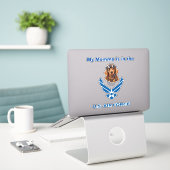 Golden Retriever Air Force Momma Sticker (Laptop op bureau)