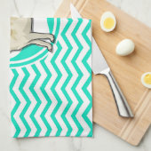 Golden Retriever; Aqua Green Chevron Theedoek (Quarter Fold)