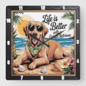 Golden Retriever Beach Life Vierkante Klok (Voorkant)