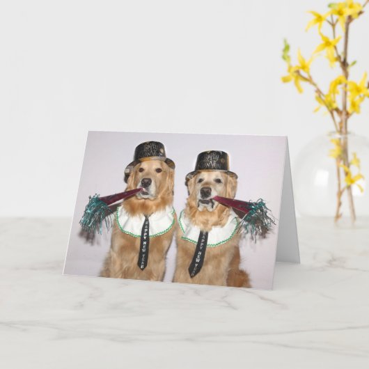 Golden Retriever blaast nieuwjaarshoorns Kaart (Gele Bloem)