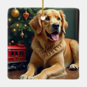 Golden Retriever by the Toy Train Christmas Keramisch Ornament (Achterkant)