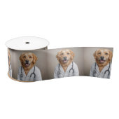 Golden Retriever Doctor With a Stethoscope Satijnen Lint (Spoel)