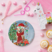 Golden Retriever Dog in sneeuw met kerstcadeaus Papieren Bordje (Feest)