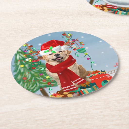 Golden Retriever Dog in sneeuw met kerstcadeaus Ronde Kartonnen Onderzetter (Gebogen)
