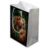 Golden Retriever Dog op St. Patrick's Day Medium Cadeauzakje (Achterkant Gekanteld)
