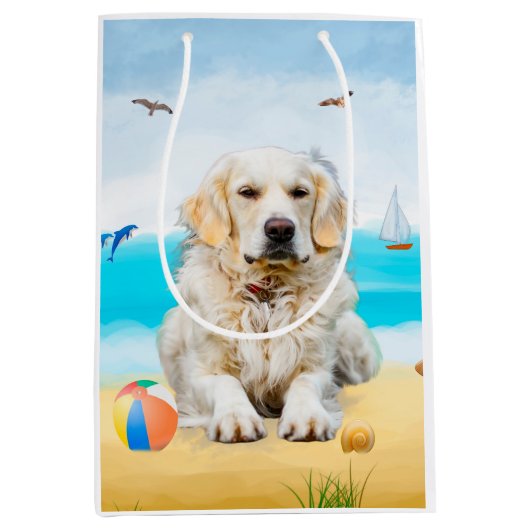 Golden Retriever Dog op strand Medium Cadeauzakje (Voorkant)