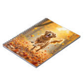Golden Retriever draait in de herfst Bossen Notitieboek (Linkerzijde)