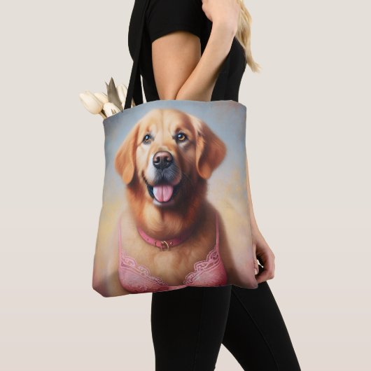 Golden Retriever Dragen van een Roze BH Tote Bag (Dichtbij)