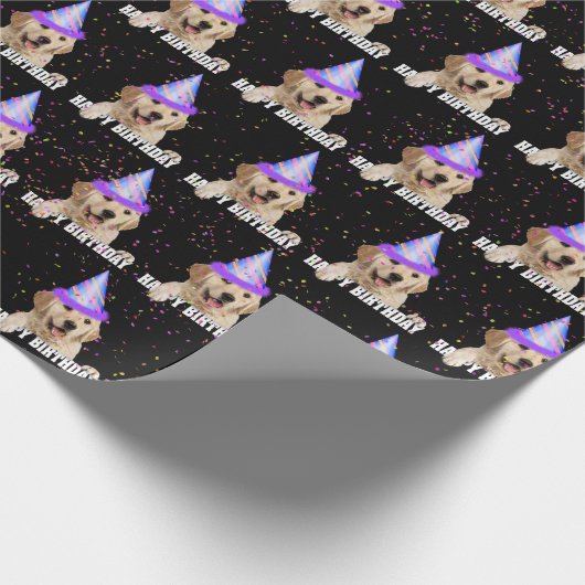 Golden Retriever en verjaardagsconfetti Cadeaupapier (Hoek)