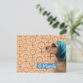 Golden Retriever Happy International Women's Day Briefkaart (Staand voorkant)