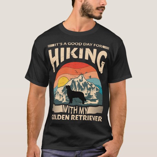 Golden Retriever Hiking T-Shirt (Voorkant)