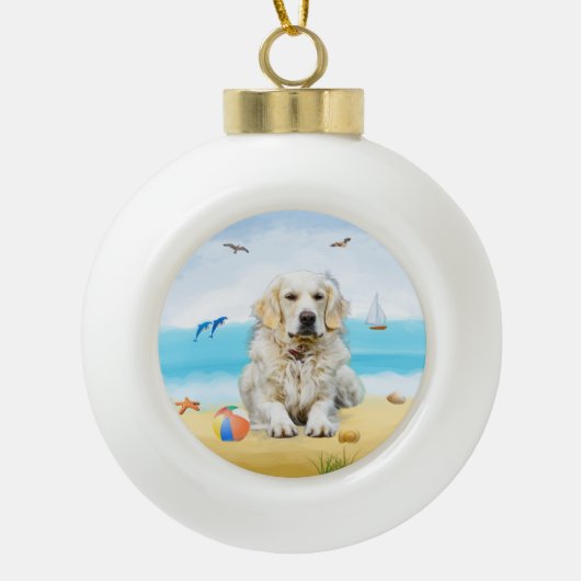 golden retriever Hond op het strand Keramische Bal Ornament (Voorkant)