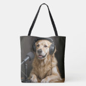 Golden Retriever Hosting a Podcast Tote Bag (Achterkant)