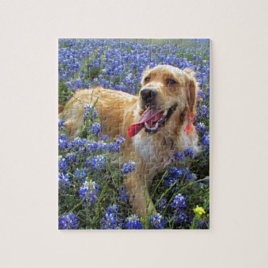 Golden Retriever in Blue Bonnets Legpuzzel (Verticaal)