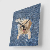 Golden Retriever in Blue Jean Hole Vierkante Klok (Hoek)