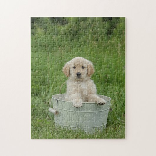 Golden retriever in het wasbekken legpuzzel (Verticaal)