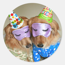 Golden Retriever in Pajamas Sleep Mask Birthday Ronde Sticker