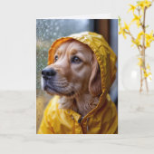 Golden Retriever in regenjas denkt aan je Kaart (Gele Bloem)