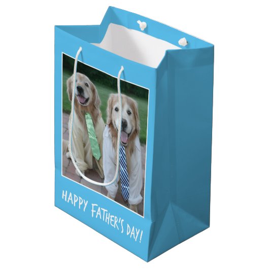 Golden Retriever in Shirt en Stropdas Vaderdag Medium Cadeauzakje (Voorkant Gekanteld)