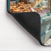 Golden Retriever Looking Into a Bakery Window Muismat (Hoek)