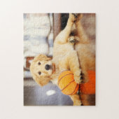 Golden Retriever met Basketball Speelgoed Legpuzzel (Verticaal)
