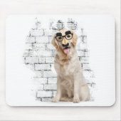Golden Retriever met grappig masker Muismat (Voorkant)