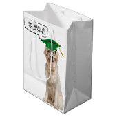 Golden Retriever met groen Pet en bril Medium Cadeauzakje (Voorkant Gekanteld)