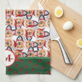 Golden Retriever met kerstavond-hond op een blauw  Theedoek (Quarter Fold)