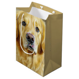 Golden Retriever met verjaardagstaart Sprinkles Medium Cadeauzakje