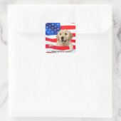Golden Retriever op Amerikaanse vlag Vierkante Sticker (Tas)