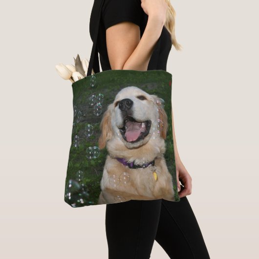 Golden Retriever Puppy in Bubbles Tote Bag (Dichtbij)
