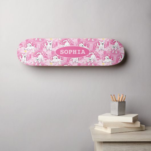Golden Retriever Puppy in Pink Garden Persoonlijk Skateboard (Muurkunst (Horizontaal))