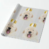 Golden Retriever puppy Yawning with Crown Cadeaupapier (Uitgerold)
