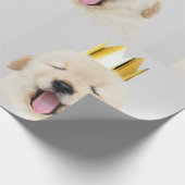 Golden Retriever puppy Yawning with Crown Cadeaupapier (Hoek)