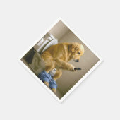 Golden Retriever Sitting On the Toilet Texting Servet (Hoek)