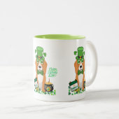 Golden Retriever St Patricks Day Tweekleurige Koffiemok (Voorkant rechts)